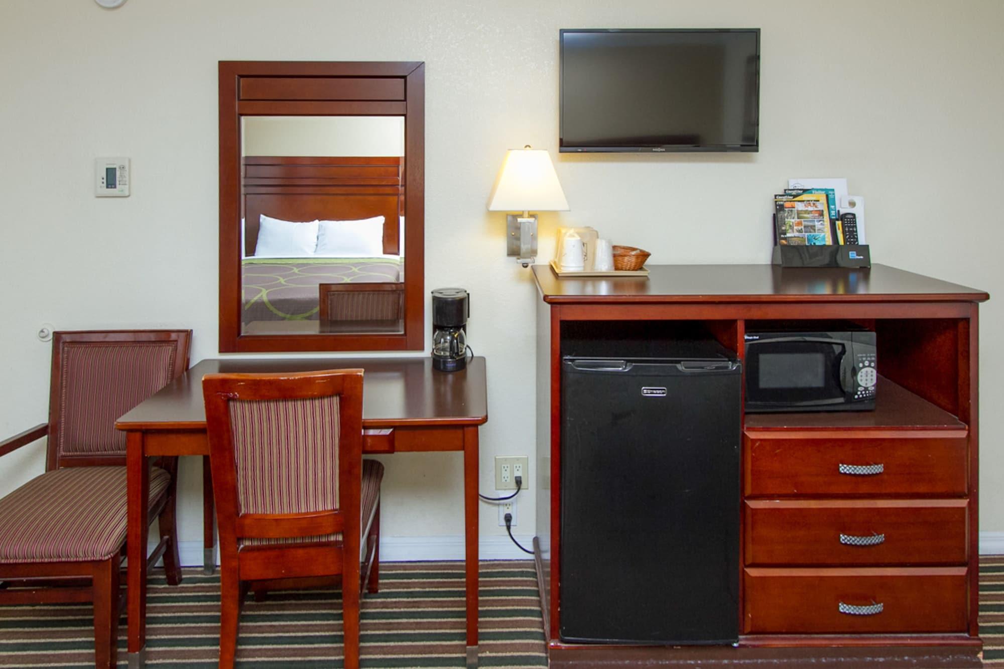 Surestay By Best Western Fresno Central Exterior foto