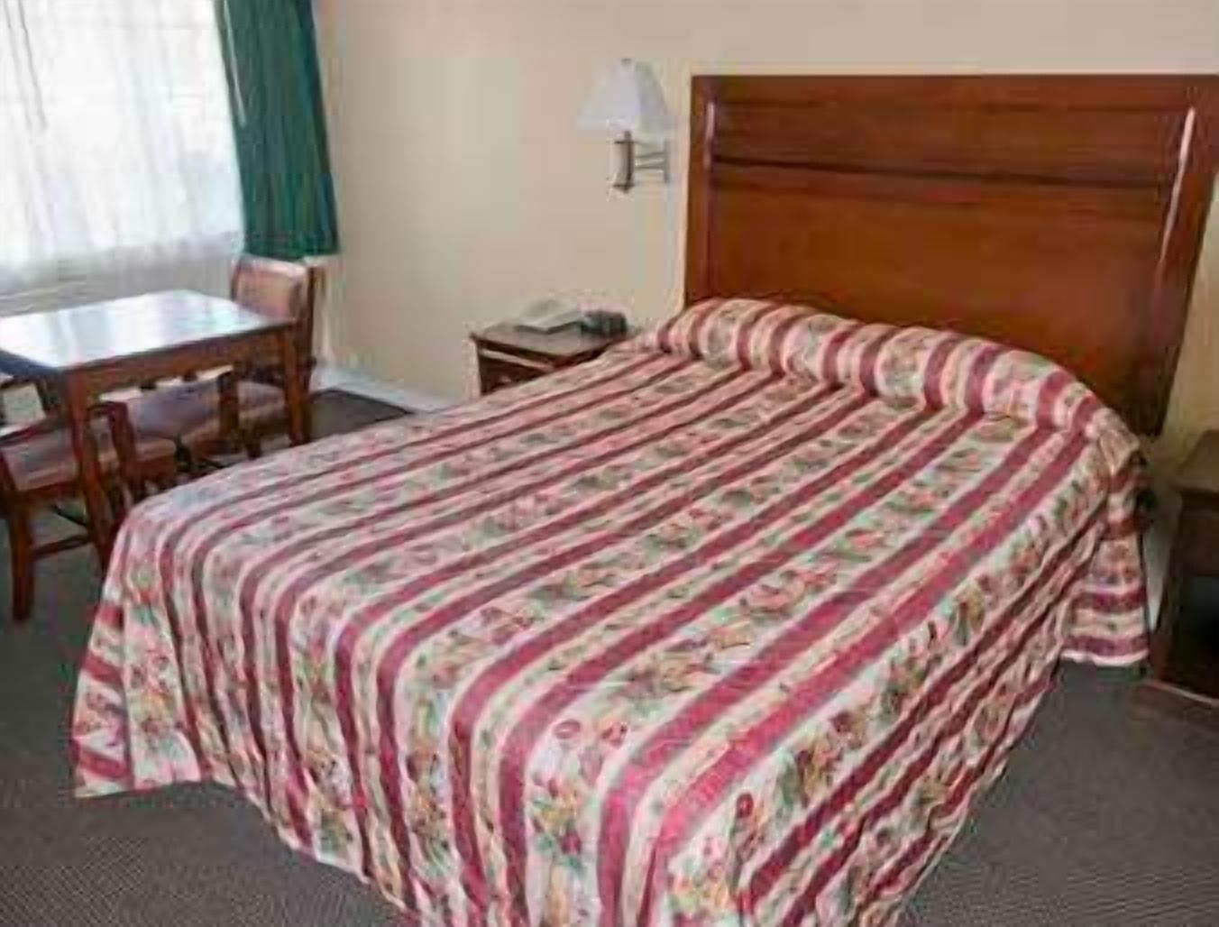 Surestay By Best Western Fresno Central Exterior foto